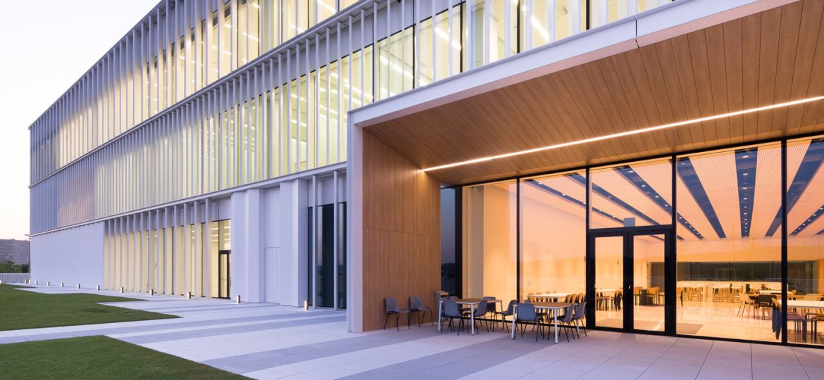 Millennium Plus 70 Door